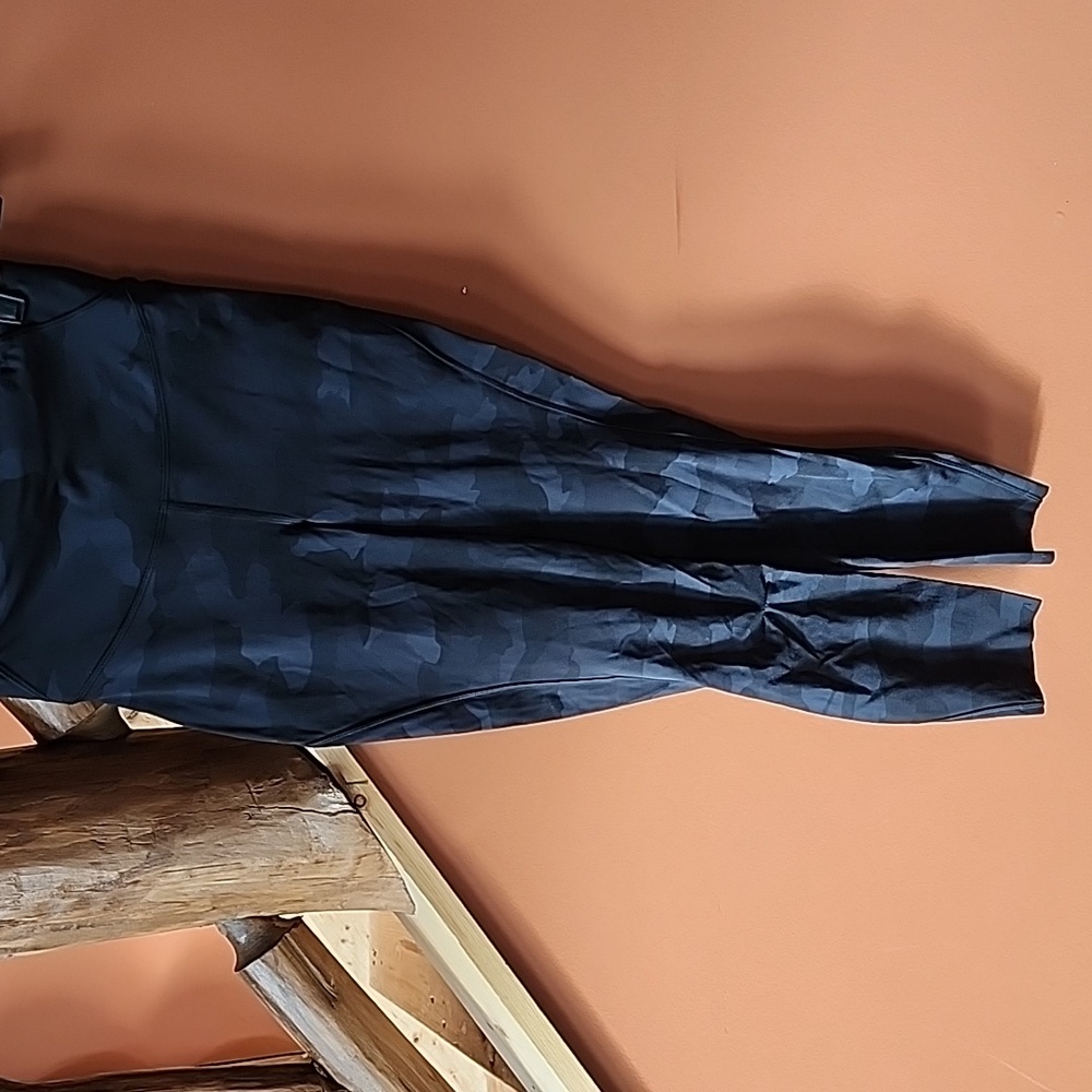 Lululemon align  leggings size 4